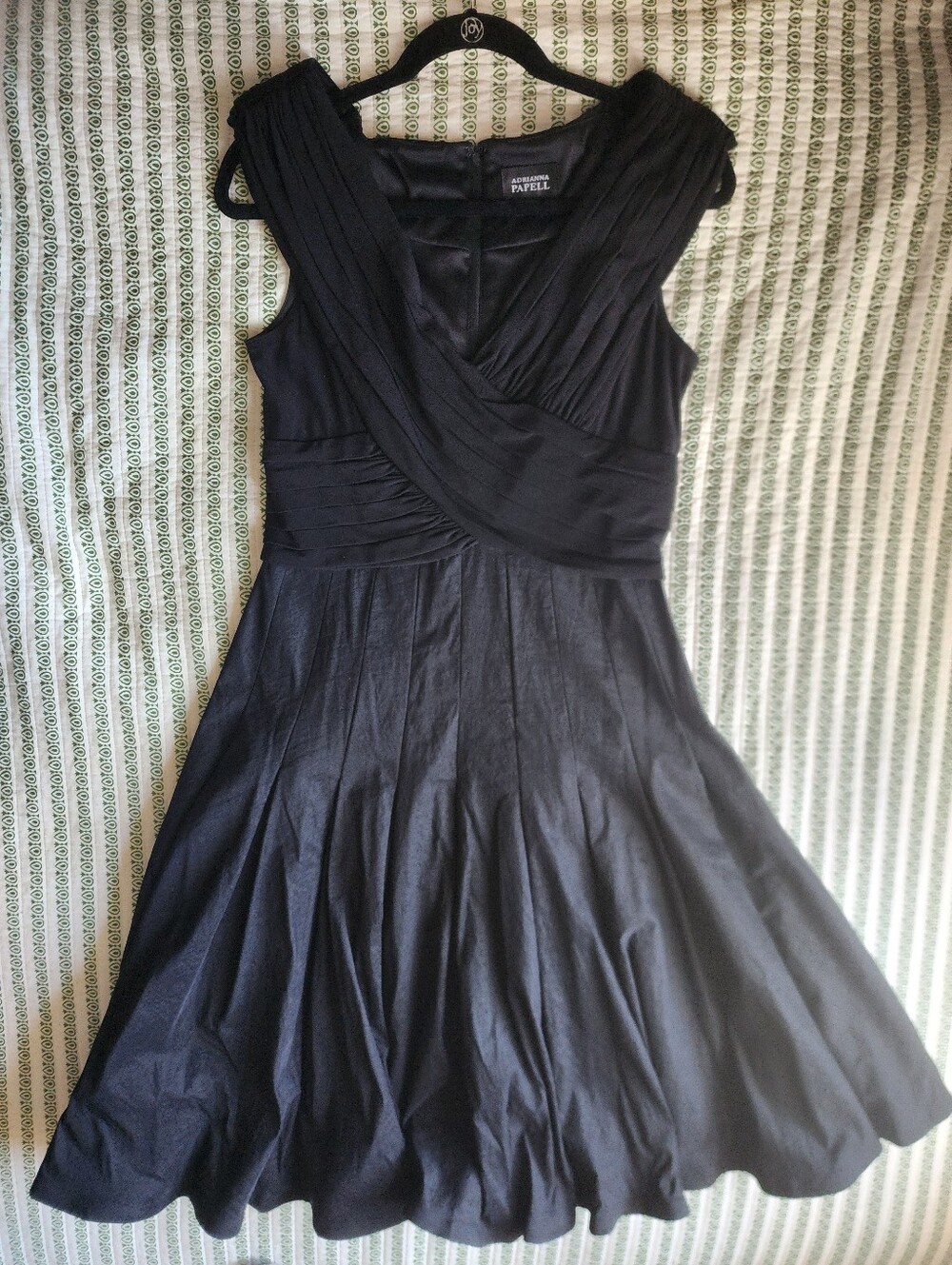 Adrianna Papell Black V-Neck Sleeveless Fit & Flare Midi Dress Size 14
